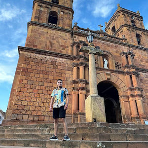 Meet your Posher, Victor manuel